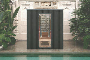 Black Garda sauna with rear window.