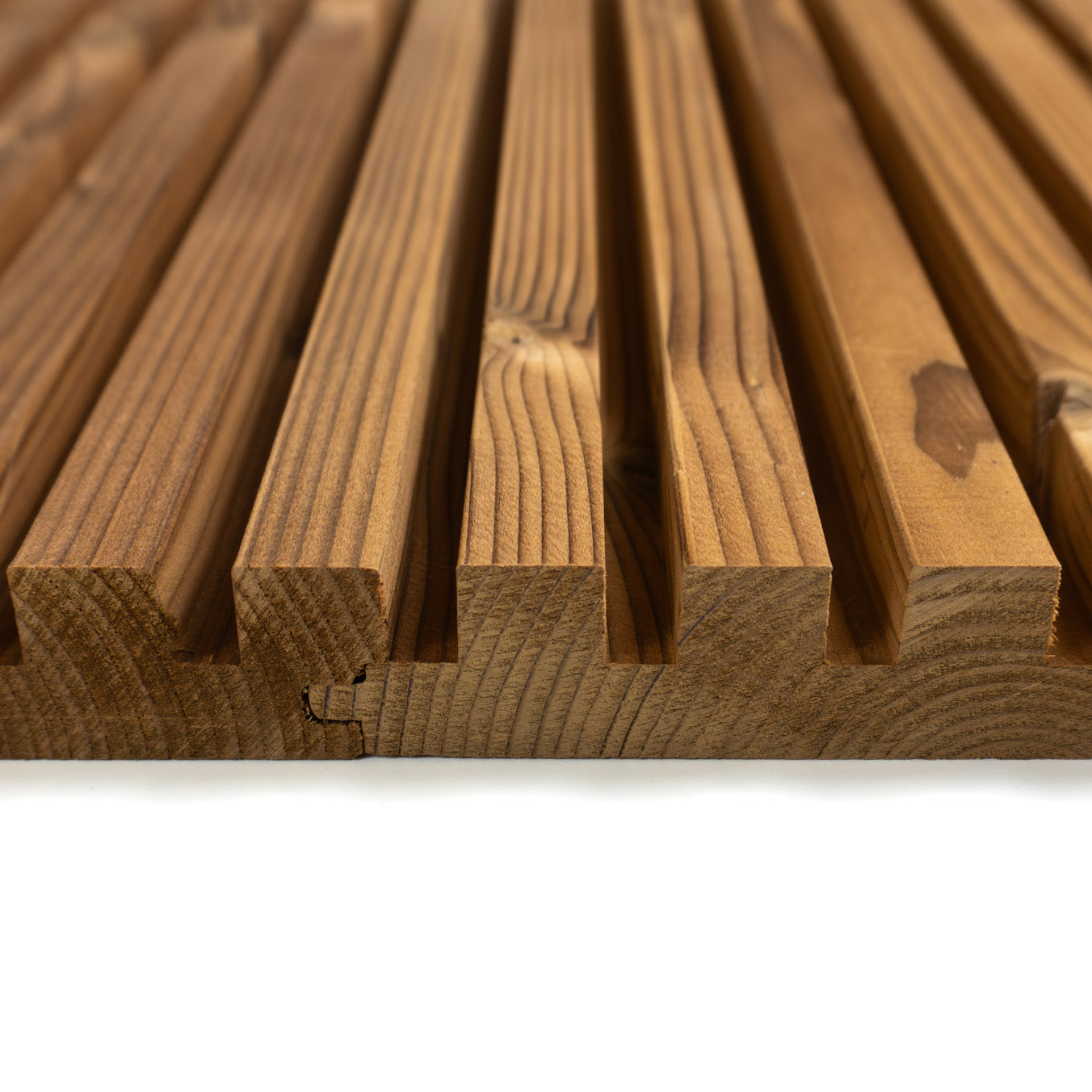 Intense Thermomodified European Spruce Castellated Cladding | SDS Australia SDS Australia