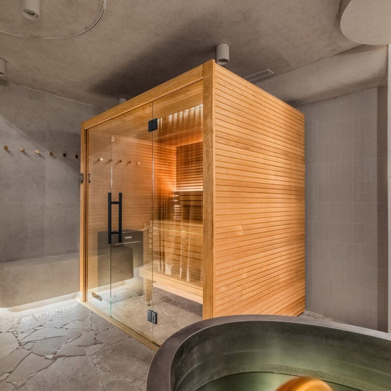 Exelia-Natural-Sauna-in-a-bathroom