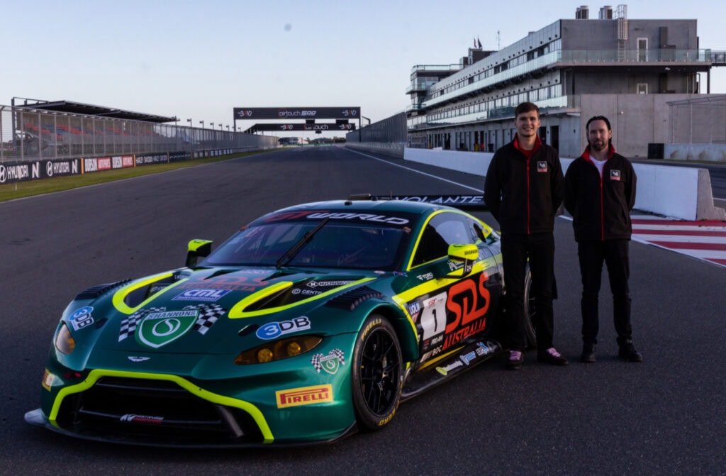 Volante Rosso drivers next to their GT3 car with SDS Australia branding.