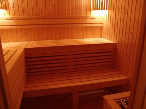 mini-1custom outdoor sauna 001 (6) 4